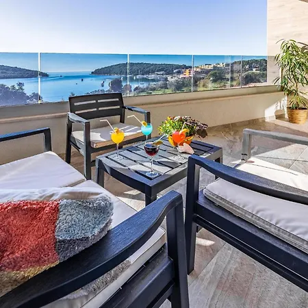 Beautiful In With Wifi Apartament Pula